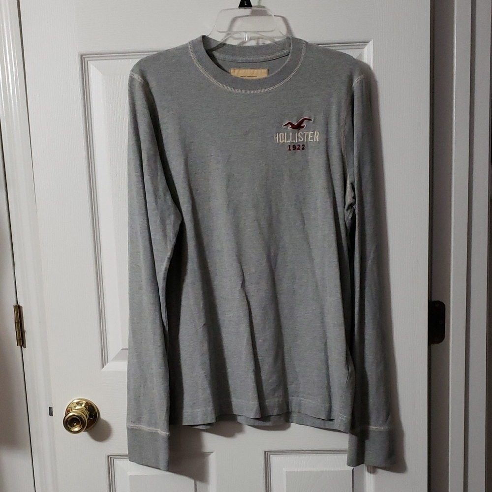 Hollister Gray Long Sleeve Tee Classic Crew Neck